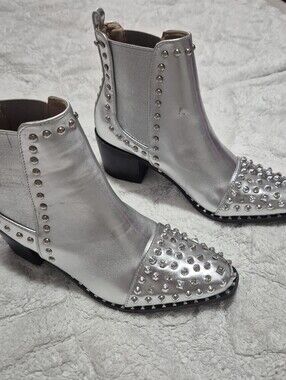 Chase + Chloe Silver Studded Chelsea Booties Size:5.5